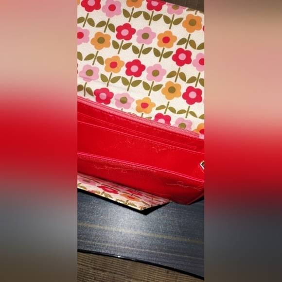 Vera bradley floral wallet - Picture 3 of 5